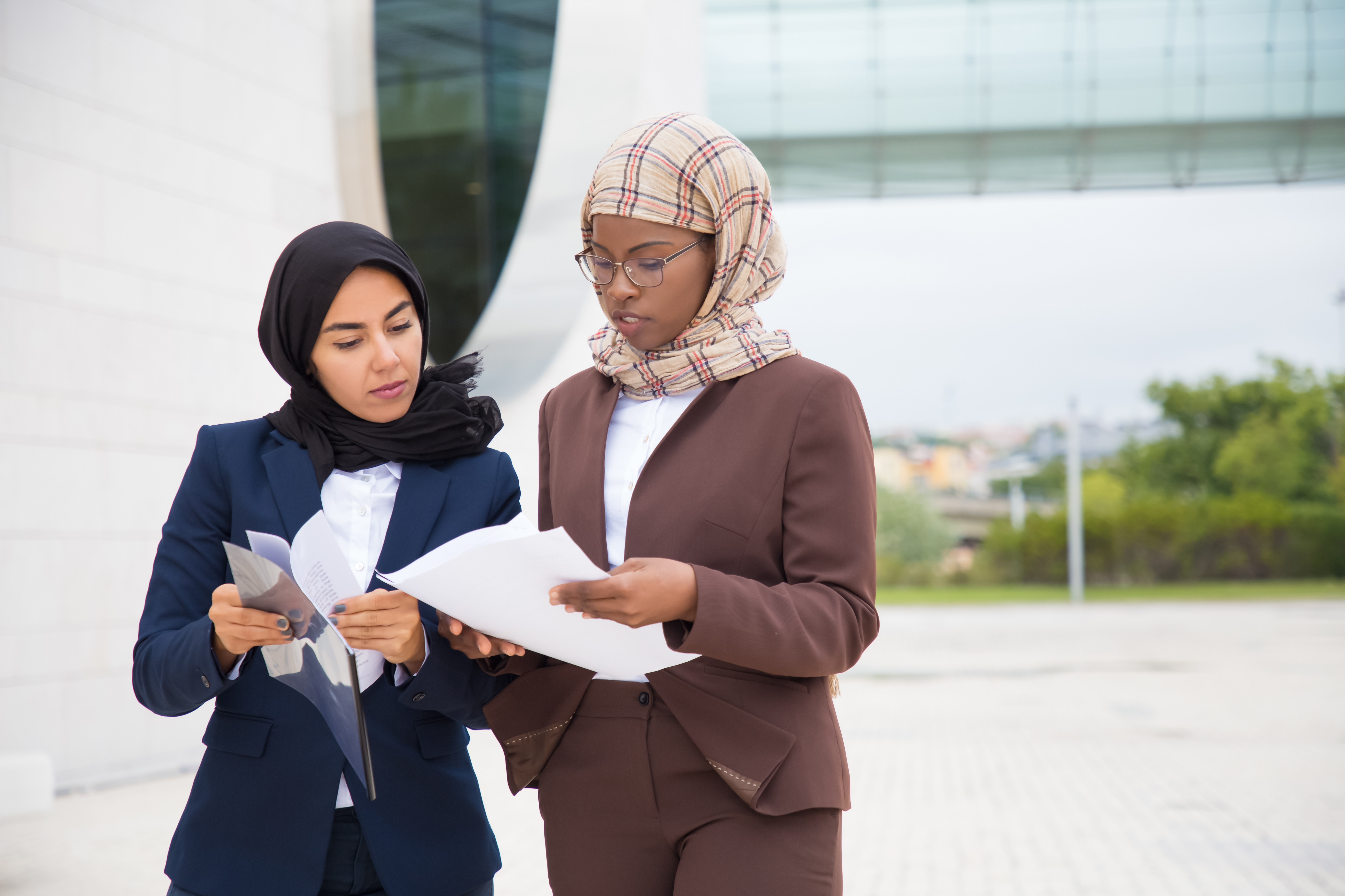 التحكيم وتسوية النزاعات